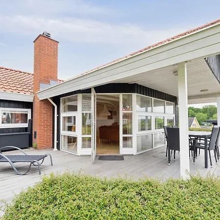 Vakantiehuis Lovely Summer House With Sea View Haderslev
