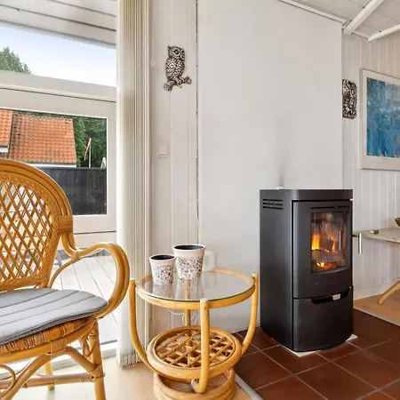 Lovely Summer House With Sea View * Haderslev