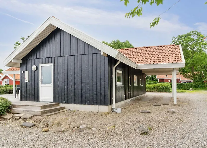 Дом отдыха Lovely Summer House With Sea View Хадерслев